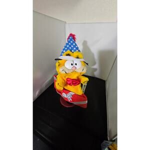 Retro Garfield  Birthday Party Collectible Hand Puppet With Tags Vintage Nwt